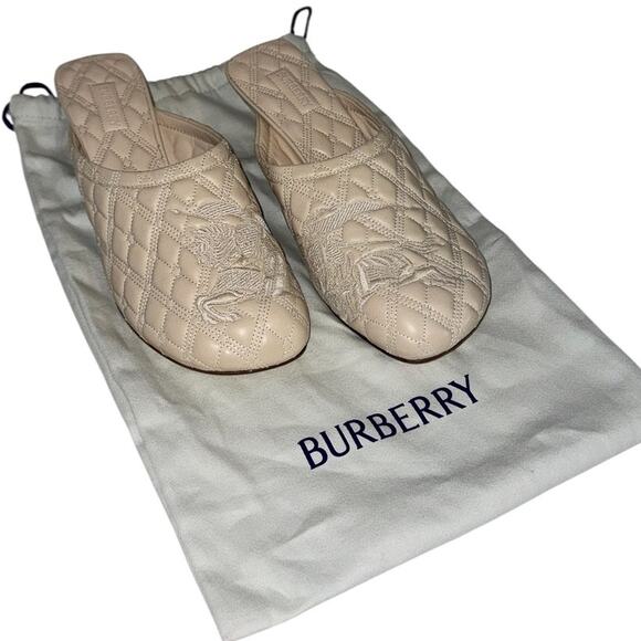 NEW Burberry Beige Quilted Embroidered Slip-On Glove Mule Shoes 37.5 - Picture 2 of 14